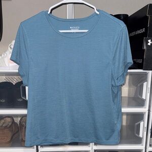 Athleta Women's Teal Short Sleeve Tee